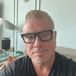 Meet your Posher, Tim